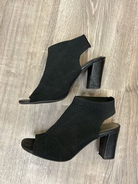 WPO Stretch Black Block Heel Sandals